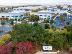 Suasana Kantor Meta Usai 11 Ribu Karyawan Kena PHK