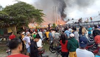 Hingga saat ini Polda Papua baru menerima laporan 1 orang warga yang mengalami luka bakar akibat peristiwa itu. Sementara untuk korban jiwa dan kerugian materi masih belum dapat dipastikan. (Foto: Istimewa)
