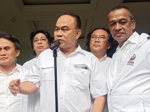Alasan Projo Soal Tak Ada Anies di Simulasi Capres-Cawapresnya