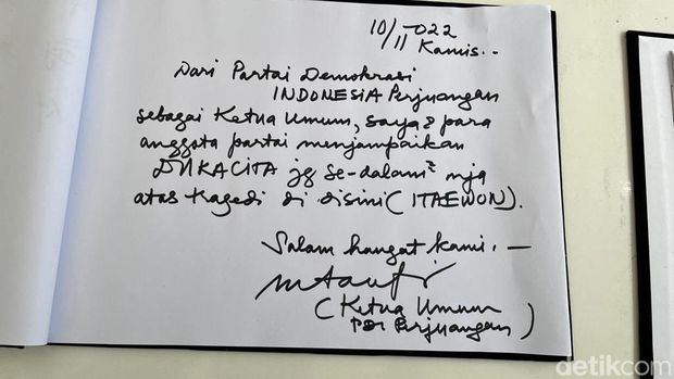 Megawati dan Puan Maharani mengucapkan duka cita atas tragedi Itaewon. (Ahmad Toriq/detikcom).