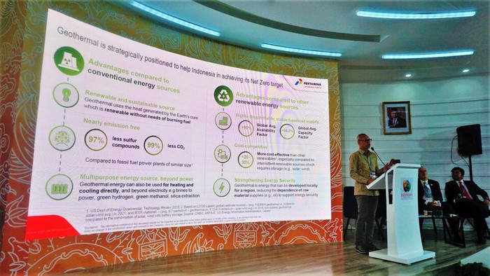 Pertamina Geothermal Energy berkomitmen menambah kapasitas geotermal dalam kurun 5 tahun ke depan. Hal ini dilakukan untuk mendukung langkah pemerintah mencapai nol emisi karbon (Net Zero Emission/NZE) pada 2060 mendatang.