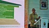 672 MW di antaranya dioperasikan dan dikelola langsung oleh PGE sedangkan 1.205 MW dikelola dengan skenario Kontrak Operasi Bersama. Menurutnya, jumlah tersebut mewakili 82 persen dari total kapasitas terpasang geotermal di Tanah Air.