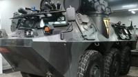Salah satu kendaraan taktis atau rantis baja milik TNI di area hotel The Apurva Kempinski, Nusa Dua, Bali, Kamis (10/11/2022). Tempat ini dijaga ketat karena menjadi salah satu venue utama helatan KTT G20. (Foto: Nuranda Indrajaya/detikBali)