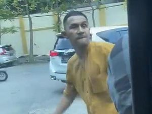Pria yang Pukul Mahasiswa Pakai Tongkat Baseball Ditangkap!