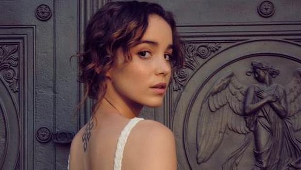 Alba Baptista
