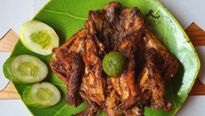 Ayam Taliwang enak di Jakarta buat makan siang