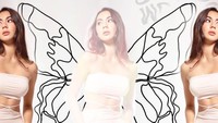 Dari kecil aku memang suka sekali dengan namanya film dan akting, bahkan hal-hal yang di balik kamera juga, seperti directing, cinematography, editing. Jadi waktu dikasih kesempatan, aku langsung ambil dan mencoba untuk mengexplore dunia entertainment ini. Selain itu, pekerjaan ini juga saya lalukan untuk membantu living cost keluarga dan diri sendiri, ujar Aylena Fusil soal memilih karier jadi artis. (Foto: dok Instagram)
