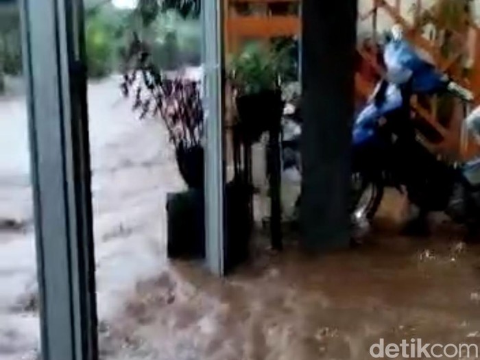 banjir di bojonegoro