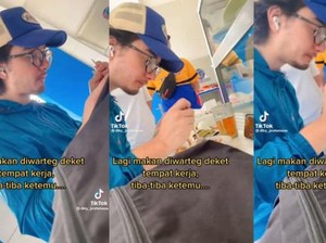 Doyan Makan di Warteg, Ini Menu Favorit Bryan Domani