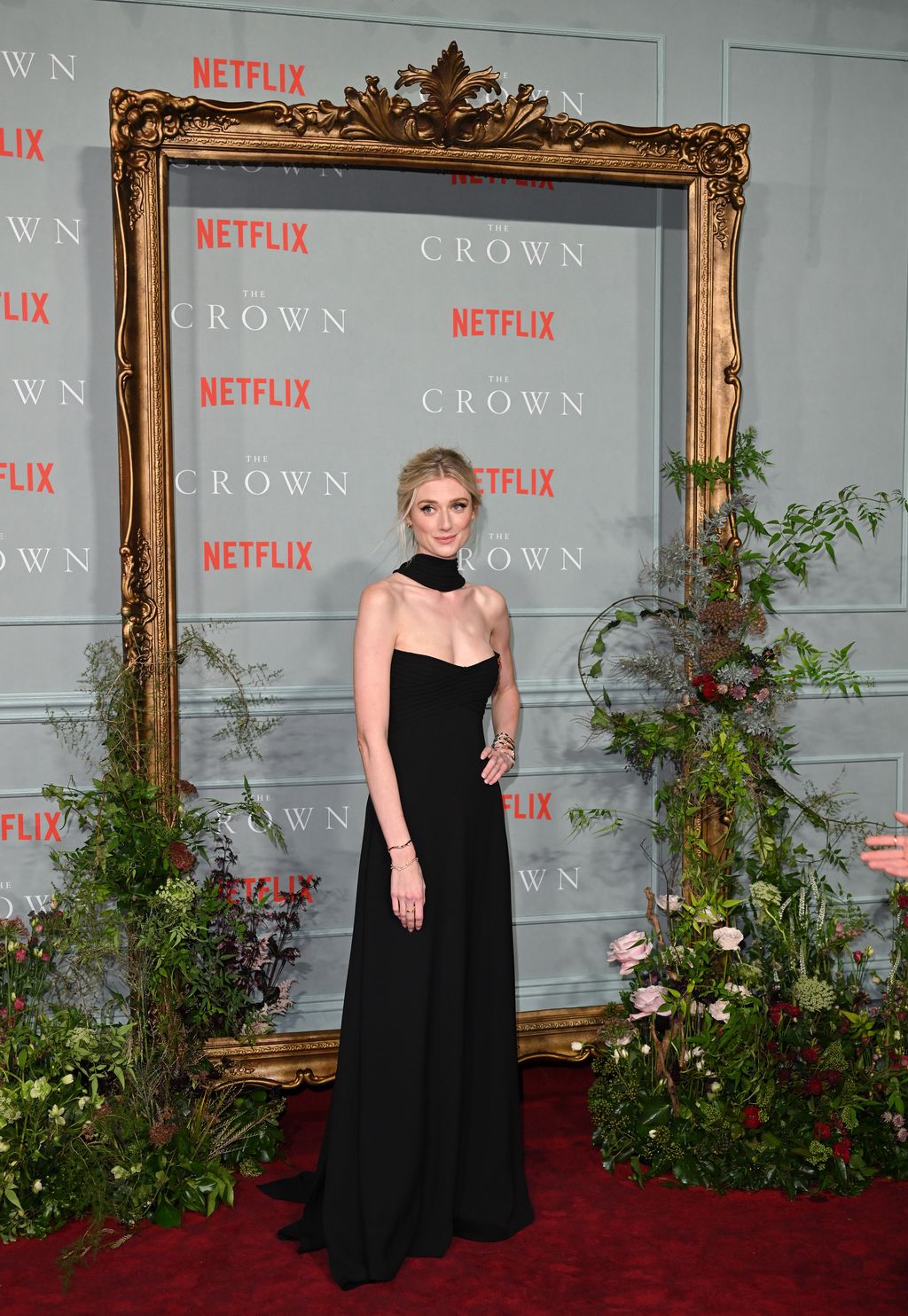 LONDON, ENGLAND - NOVEMBER 08: Elizabeth Debicki attends 