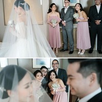 Gisel memadukan gaunnya dengan pointy shoes warna putih. Dia juga tampak memegang buket bunga mini. Foto: Instagram/@toto_fotografio @gisel_la