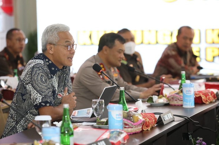 Gubernur Jawa Tengah Ganjar Pranowo