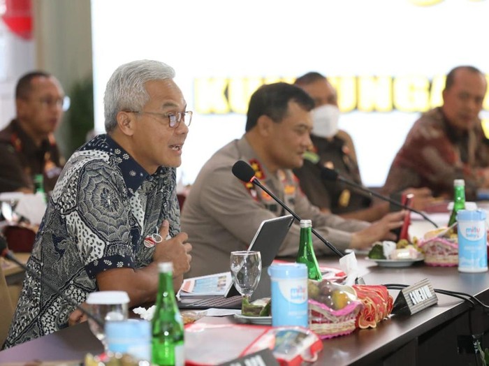 Gubernur Jawa Tengah Ganjar Pranowo