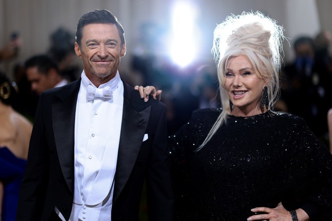 Usia pernikahan bisa mencapai 26 tahun tentu sebuah pencapaian bagi sepasang bintang Hollywood. Semoga keduanya makin langgeng sampai maut memisahkan. (Foto: Getty Images for The Met Museum//Dimitrios Kambouris)