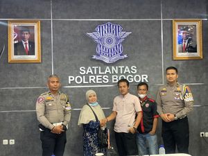 Akhir Damai Ibu-ibu Halangi Ambulans di Puncak karena Emosi