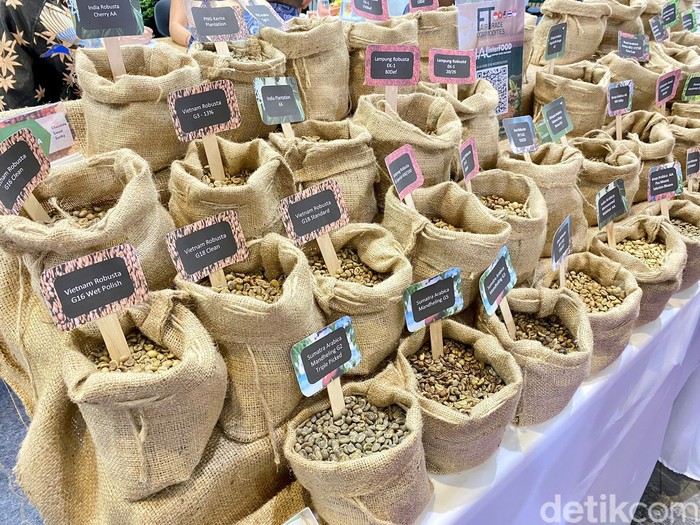 Intip Kemeriahan SIAL Interfood 2022, Digelar Sampai Besok! Intip Kemeriahan SIAL Interfood 2022, Digelar Sampai Besok!