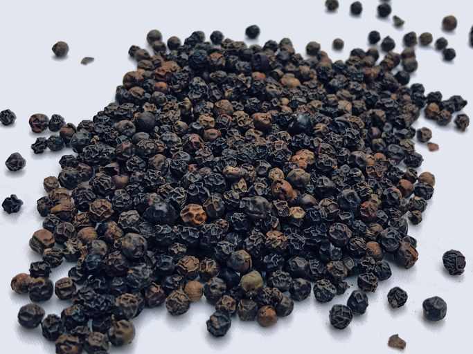 manfaat lada hitam untuk kesehatan