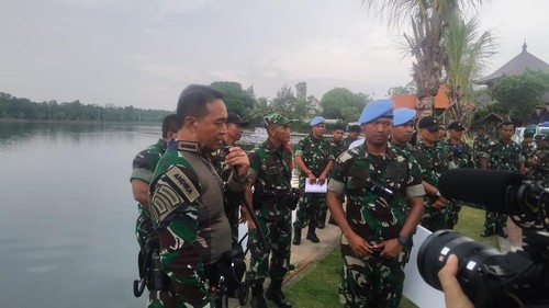 Panglima TNI Jenderal Andika Perkasa, saat mengecek persiapan keamanan di Tahura Mangrove, Denpasar, Jumat (11/11/2022). Foto: Ist
