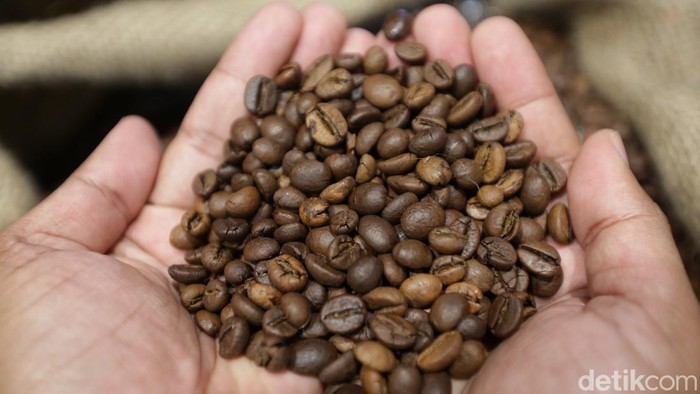 Jakarta Coffee Week kini sedang berlangsung di City Hall Pondok Indah Mall 3, Jakarta. Acara ini digelar dari tanggal 11-13 November 2022.