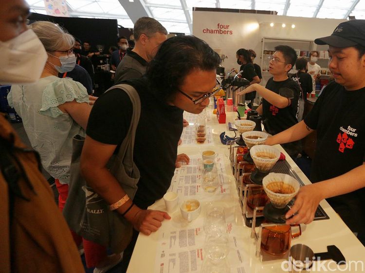 Dear Pecinta Kopi! Yuk, Merapat ke Livin Jakarta Coffee Week di PIM 3