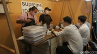 Jacoweek merupakan ajang tahunan yang mempertemukan para penggemar kopi dengan puluhan outlet kopi populer dan dimeriahkan dengan kompetisi manual brew.