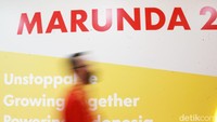 LOBP Marunda akan terus memproduksi beragam produk pelumas terkemuka dari Shell, yaitu Shell Helix (pelumas mesin mobil), Shell Advance (pelumas motor), Shell Rimula (pelumas mesin diesel heavy duty), Shell Spirax (pelumas transmisi), dan pelumas industri lainnya. Produk-produk ini akan mendukung kebutuhan pelumas untuk kendaraan bermotor dan sejumlah sektor lainnya seperti pertambangan, pembangkit listrik, transportasi, dan pembangunan infrastruktur yang berkembang di Indonesia.