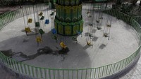 Beginilah penampakan taman hiburan di Afghanistan. (Reuters/Ali Khara)