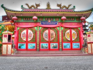 13 Tempat Wisata Singkawang yang Menarik Dikunjungi, Pasar Hongkong-Simping