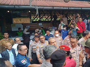 Meradang Kader PDIP Hingga Geruduk Desmond gegara Pernyataan soal Bung Karno