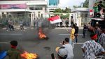 Waspada! Ada Aksi Bakar Ban dan Tutup Jl Thamrin