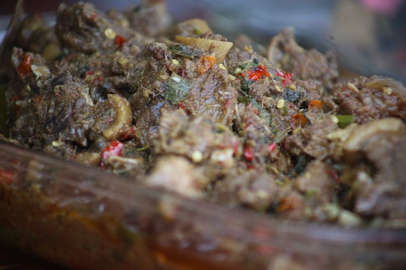 Daging Anjing Bumbu RW
