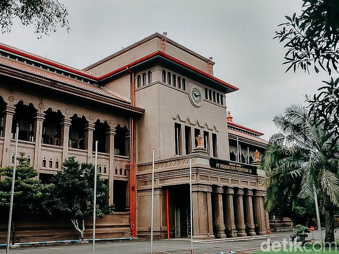 Gedung PTPN XI Surabaya yang ditetapkan sebagai cagar budaya peringkat nasional