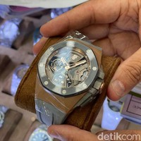 Semahal Apa Jam Patek Philippe dan Audemars Piguet sampai Koruptor Beli KW?