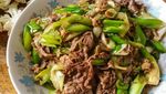 Jodohnya Nasi Hangat! Ini 10 Resep Tumis Daging yang Bumbunya Mantap