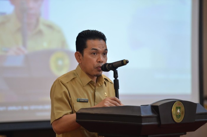 Kadis Kominfotik Provinsi Riau Erisman Yahya