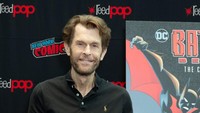 Pria yang lahir pada 30 November 1955 ini namanya semakin melambung usai berperan dalam serial televisi Batman: The Animated Series yang sukses tayang pada 1992 sampai 1995. Foto: Getty Images/Chelsea Guglielmino