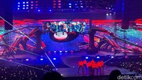 Stray Kids kembali menyapa Stay Indonesia lewat konser bertajuk 2nd Wolrd Tour Maniac yang diselenggarakan di Beach City International Stadium, Jakarta, 13 November 2022. (Dinda Ayu Islami/detikcom)  
