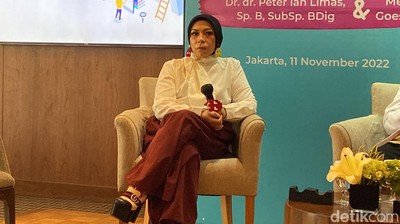 6 Penampakan Melly Goeslaw Setelah BB Susut 23 kg dalam 3 Bulan