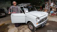 Mobil-mobil klasik itu ia cari dan bangun kembali sesuai dengan bentuk orisinilnya. Mobil ini pun menjadi penyemangat hidupnya, serta menjadi saksi untuk dirinya sejak berpacaran dengan sang istri tercinta.