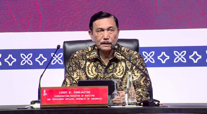 Menko Marves Luhut Pandjaitan meyakini RI akan menjadi kekuatan baru ekonomi dunia. Dia melihat ada harapan baru dengan presidensi G20 yang dipegang Indonesia. (YouTube FMB91D_IKP)