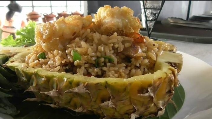 Nasi goreng nanas khas Subang.