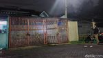 Potret Rumah Sekeluarga Tewas Mengering Kini Tertutup Plastik