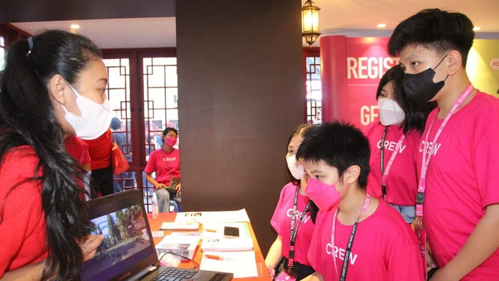 Upaya Meningkatkan Kualitas Lulusan SMK SMK Marie Joseph bisa menjadi dasar atau pijakan para anak muda yang ingin menjadi kuliah di dunia digital dan ekonomi kreatif.
