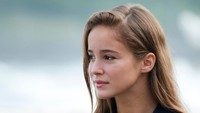 Sejak 2020, ia sukses membintangi serial Netflix yang berjudul Warrior Nun. Ini adalah debutnya dalam serial berbahasa Inggris.  Foto: Getty Images for European Shooti/Andreas Rentz