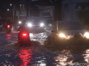 Kawasan Sapan Bandung Tergenang Banjir