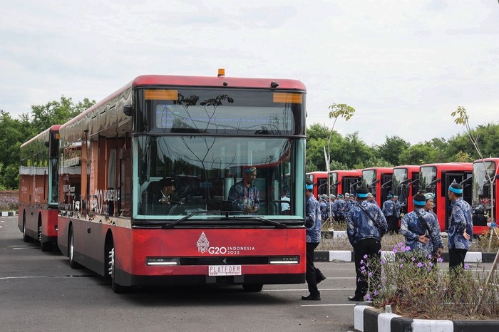 Bus Listrik KTT G20