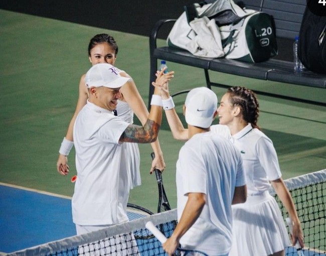 Enzy juga tampil cute dengan rambut yang dikepang. Foto: Dok. Instagram