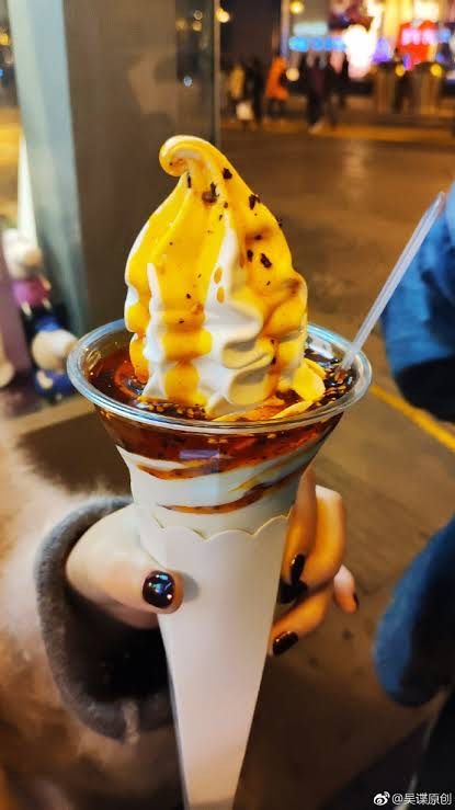 Es Krim McDonald's Unik dan Aneh di Dunia