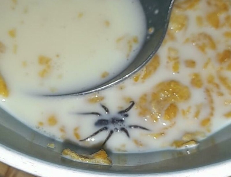 Foto viral sedang sial