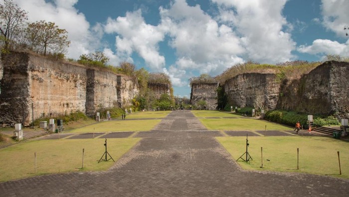 Taman Budaya Garuda Wisnu Kencana (GWK) terus bersolek menjelang pelaksanaan KTT G20.